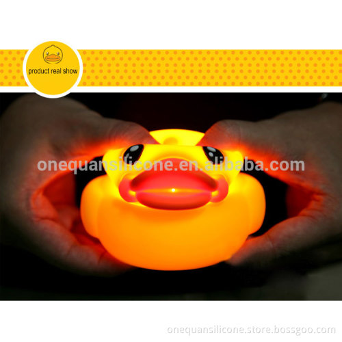 Cute Colorful Little Duck Dimming Cartoon LED Night Light Baby shaking lighting desian